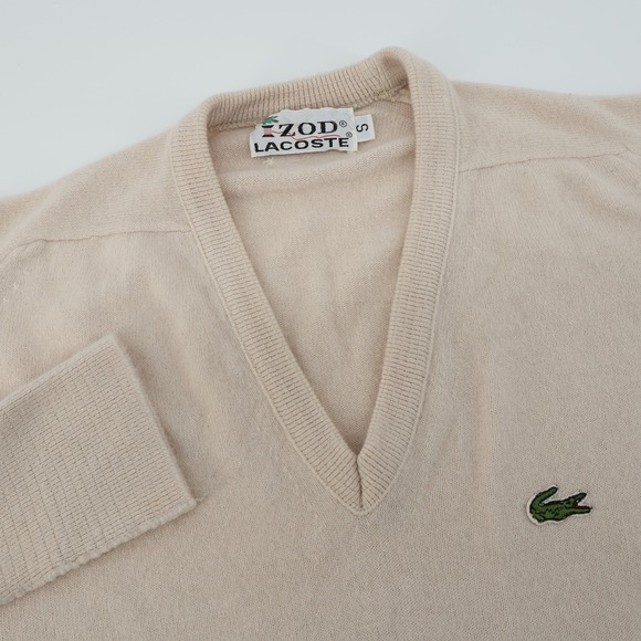 Vintage IZOD Lacoste Beige V-Neck Sweater Mens Small Cotton Acrylic Minro Flaws - Picture 1 of 9